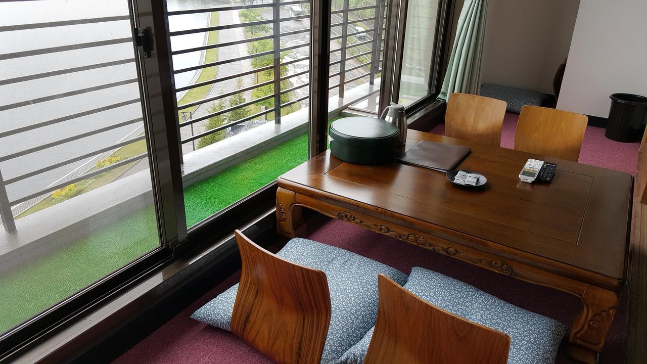 Toya-Onsen Hotel Hanabi Тояко Экстерьер фото